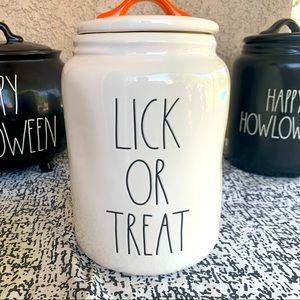 NWT Rae Dunn Artisan Halloween "Lick or Treat" WHITE Dog Treat Canister 9 1/2"